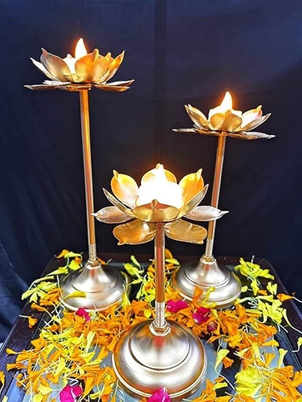 Long Lotus Shape Tea Light Candle Holder